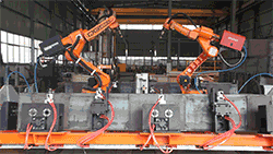 Henan mine end beam welding robot is about to put into use on a large scale.gif